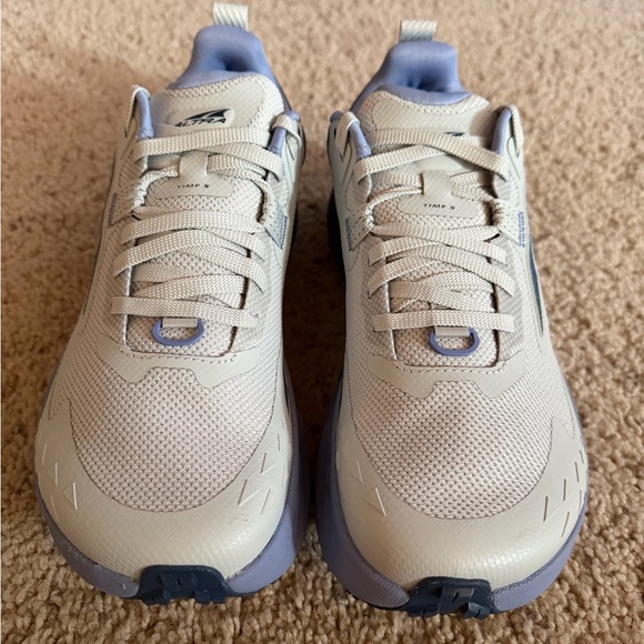 Altra Timp 5 women’s 7.5 gray blue trail runners hiking shoe - Picture 3 of 6